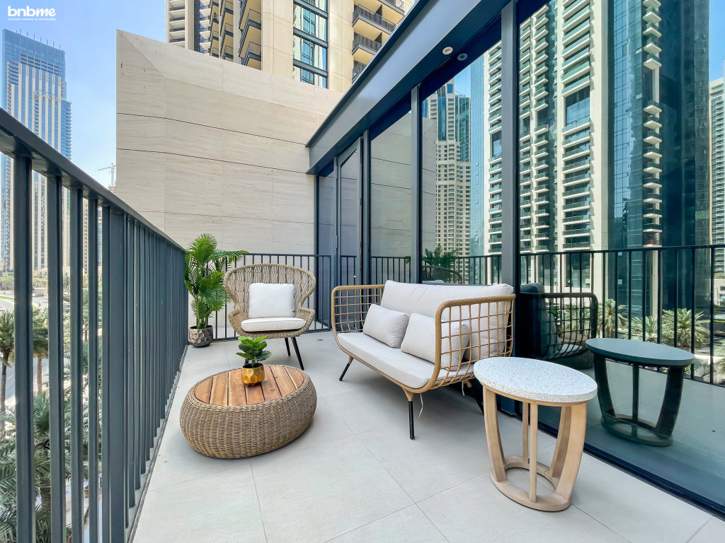 Appartamento Duplex w/ large outdoors patio on Pool level@BurjK-209 Apartments