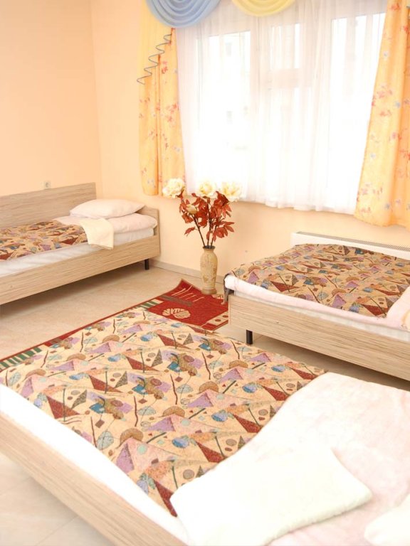 Cama en dormitorio compartido Hostel Gorodok