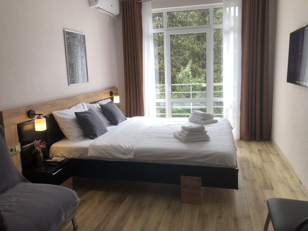 Standard Zimmer Bristol-2 S Balkonom Apartments