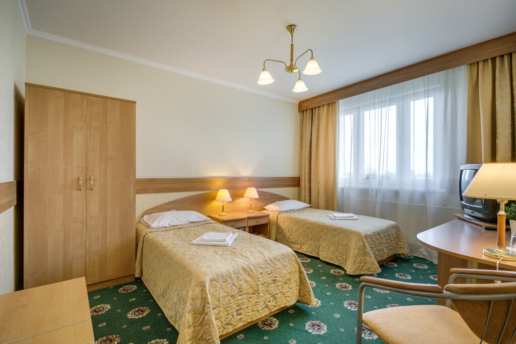 Apartment 3 Zimmer mit Balkon und mit Stadtblick Orekhovo Hotel
