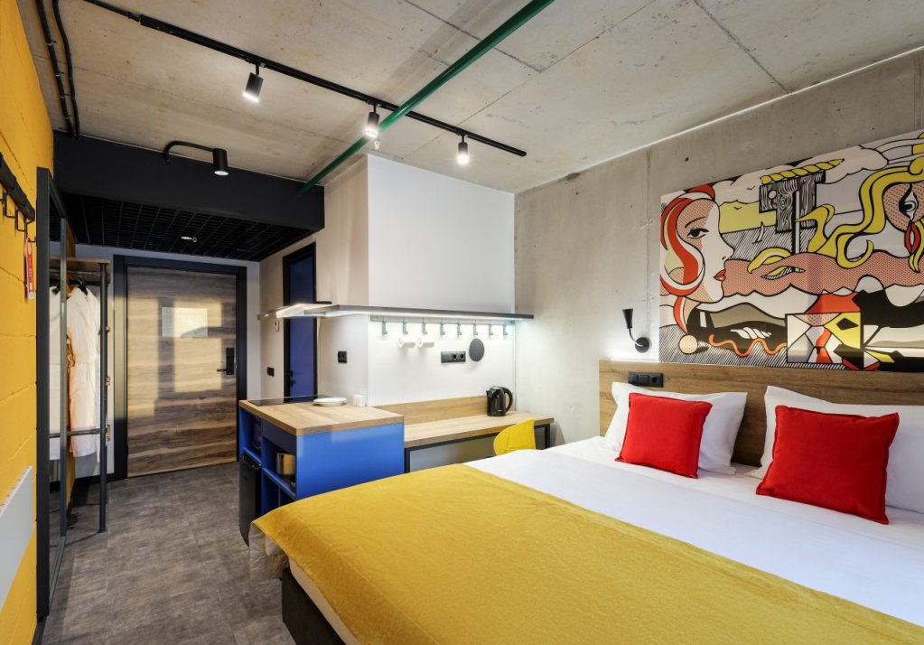 Habitación doble Confort con vista a la ciudad Apart-Otel We&i Ramada By Vertical