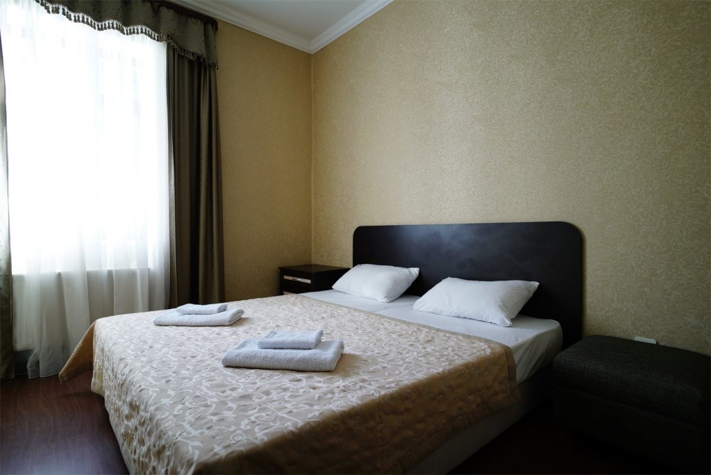 Standard Doppel Zimmer mit Bergblick Yusengi Prielbruse Hotel