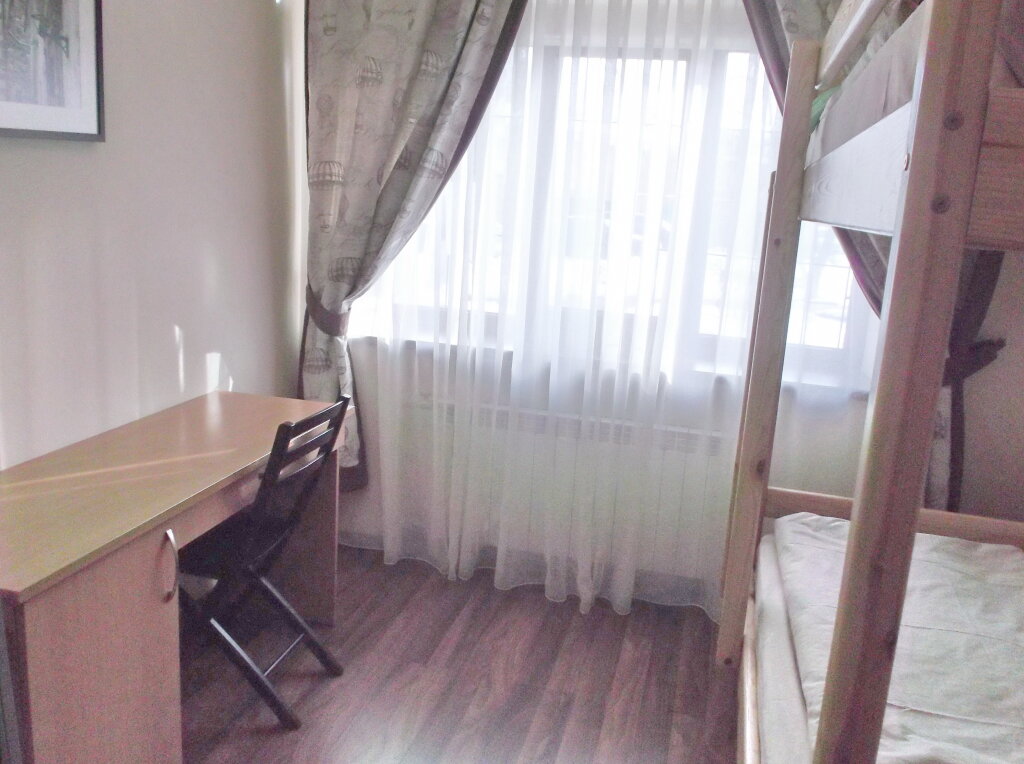 Кровать в общем номере Хостел Белокоричи