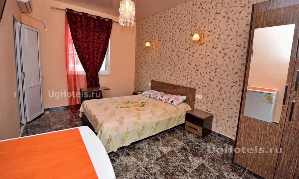 Standard Doppel Familie Zimmer mit Balkon Galina Guest House