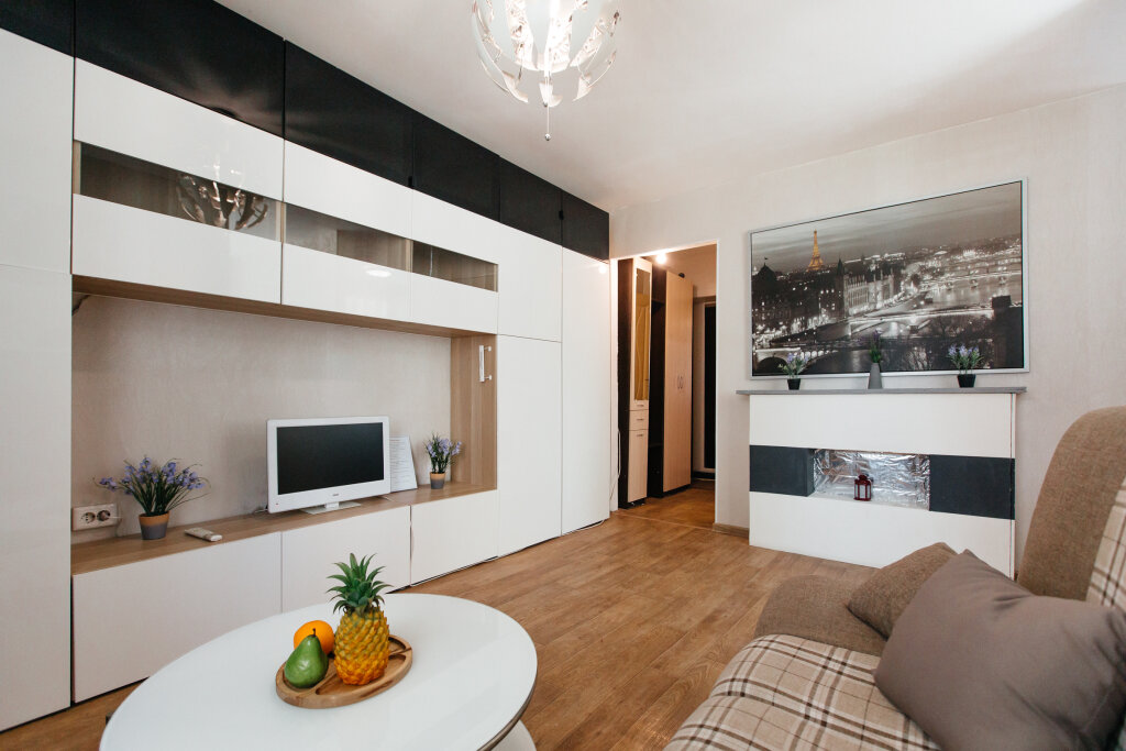 1 Bedroom Apartment with balcony Summer delight Mini-hotel