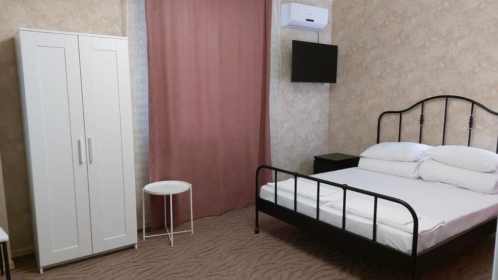 Habitación triple Confort Vyisota Hotel