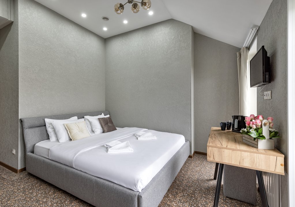 Junior-Suite mit Balkon und mit Blick ApartPejdzh Nevskij Apart-Hotel