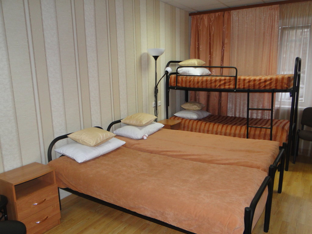Кровать в общем номере Альпийский Хостел