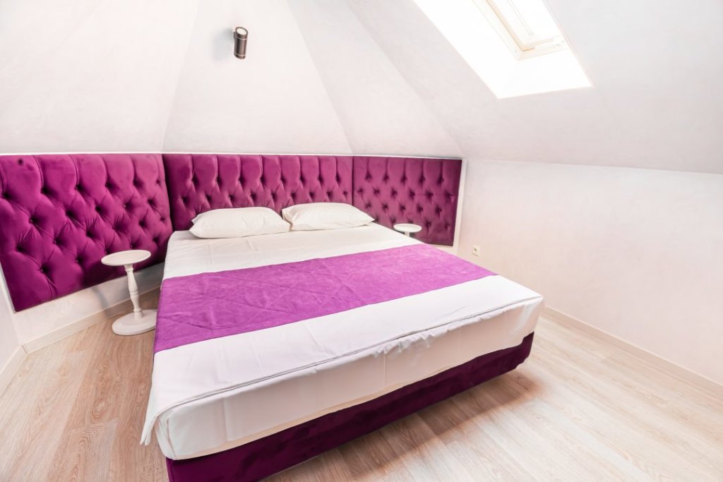 Standard Zimmer 3 Zimmer Dachboden mit Stadtblick Olimp Guest House