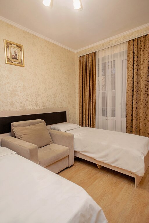 Standard Doppel Zimmer mit Balkon Nika Guest House