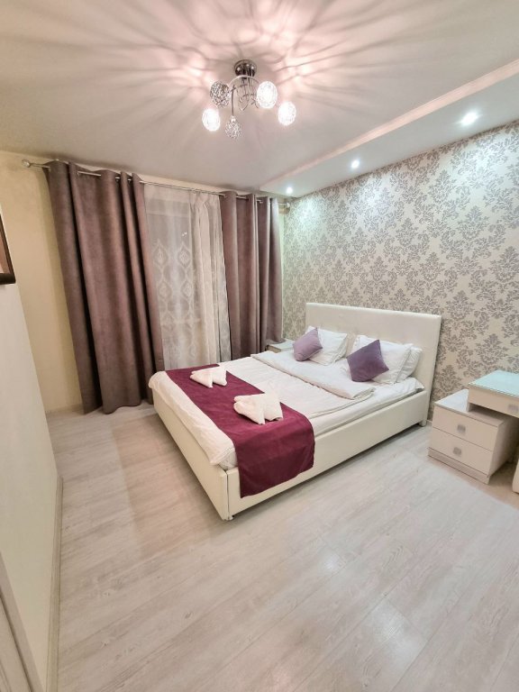 Appartamento Amega Room Na Ordzhonikidze 67 Apartments