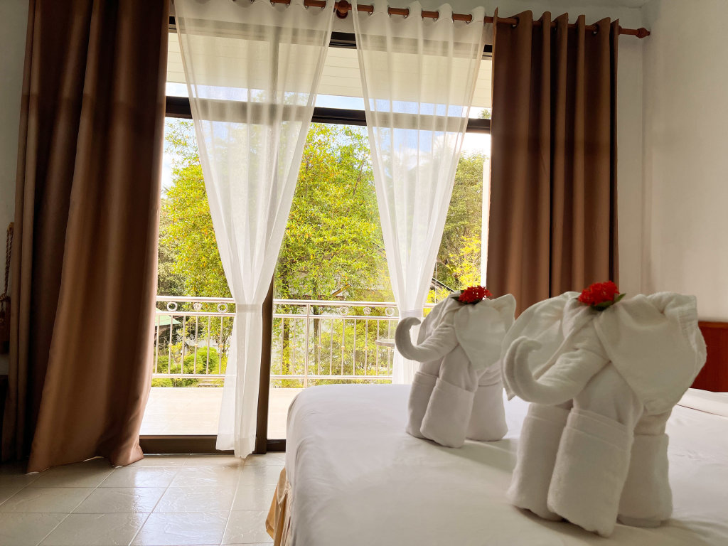 Двухместный номер Standard с красивым видом из окна Отель Golden Hill Resort