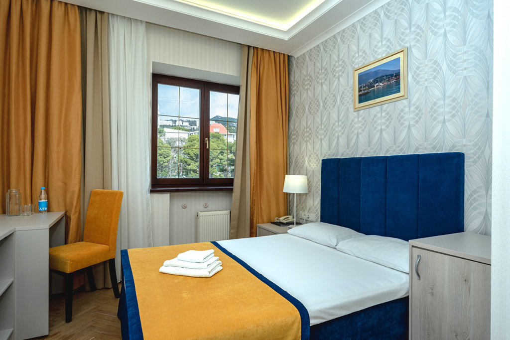Standard Single room with view Sanatoriy Sosnovaya Roscha