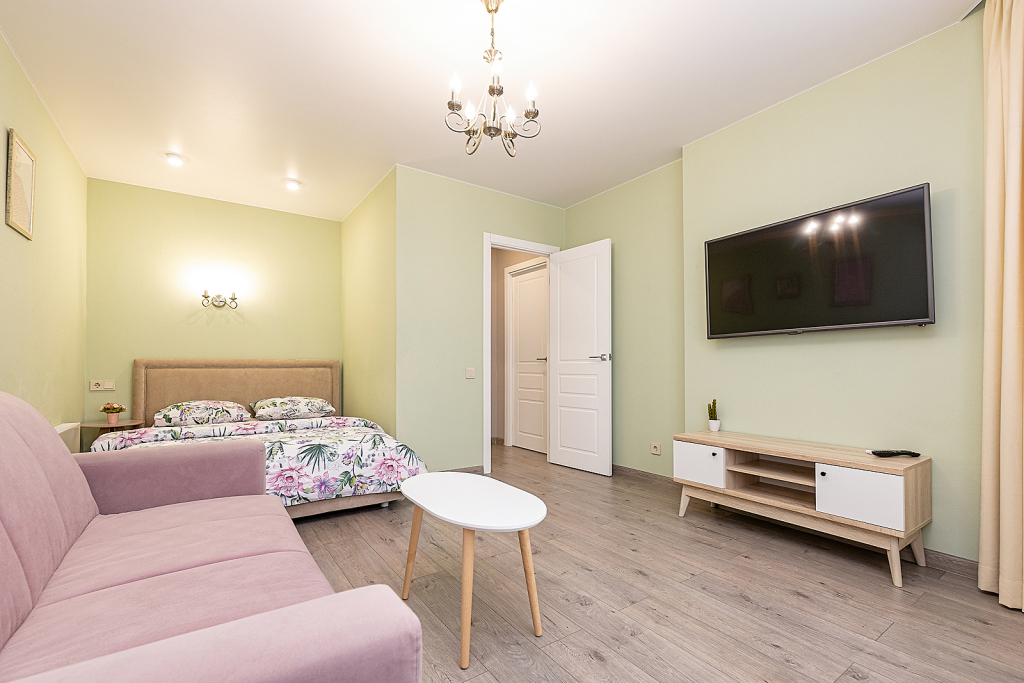 Kvartira S Vidom Na Volgu. Ul.karla Marksa 62. M.strelka. Apartaments 下诺夫哥罗德