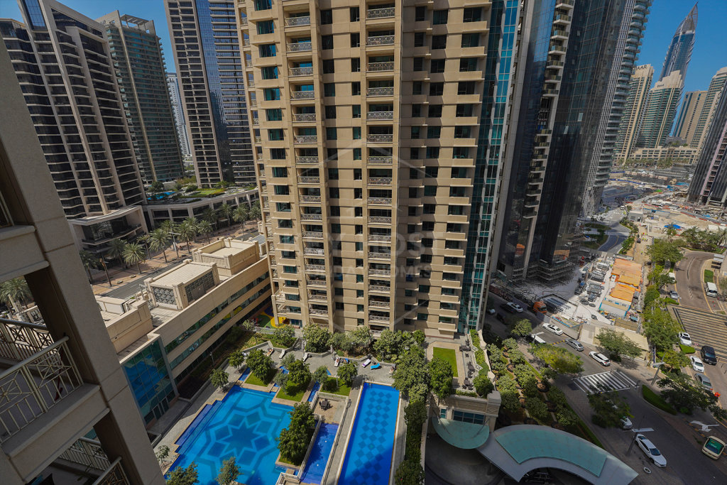 Apartment 2BR Majestic Views | Burj Khalifa | Downtown Apartments