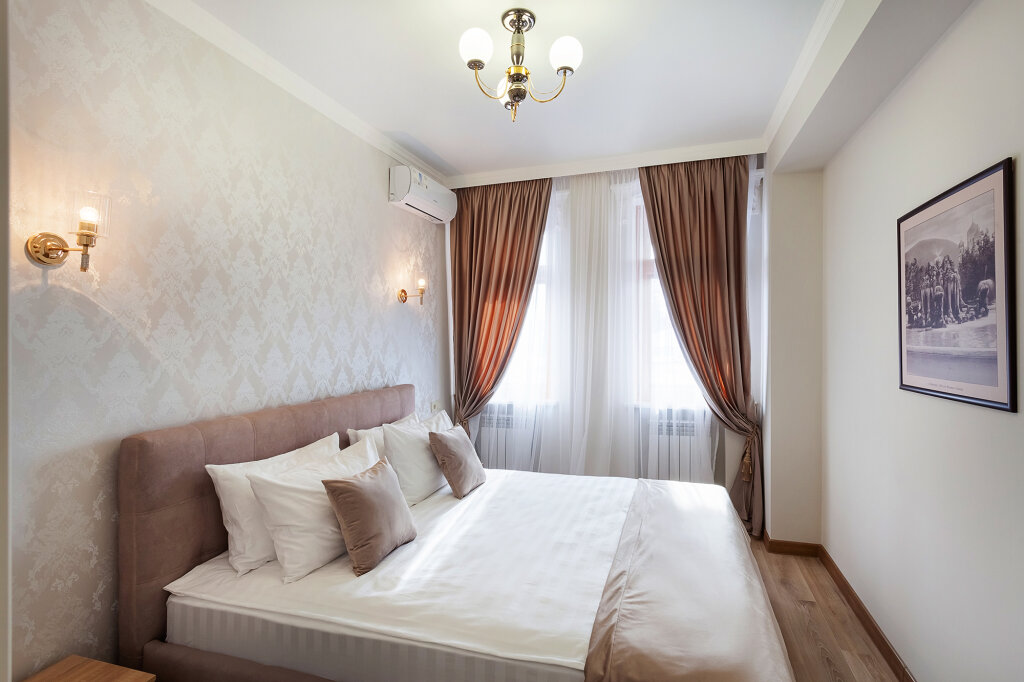 Apartment 3 Zimmer mit Balkon Garmoniya Boutique Hotel