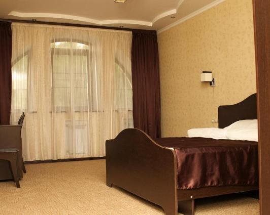 Superior Double room with city view Troyka Hotel