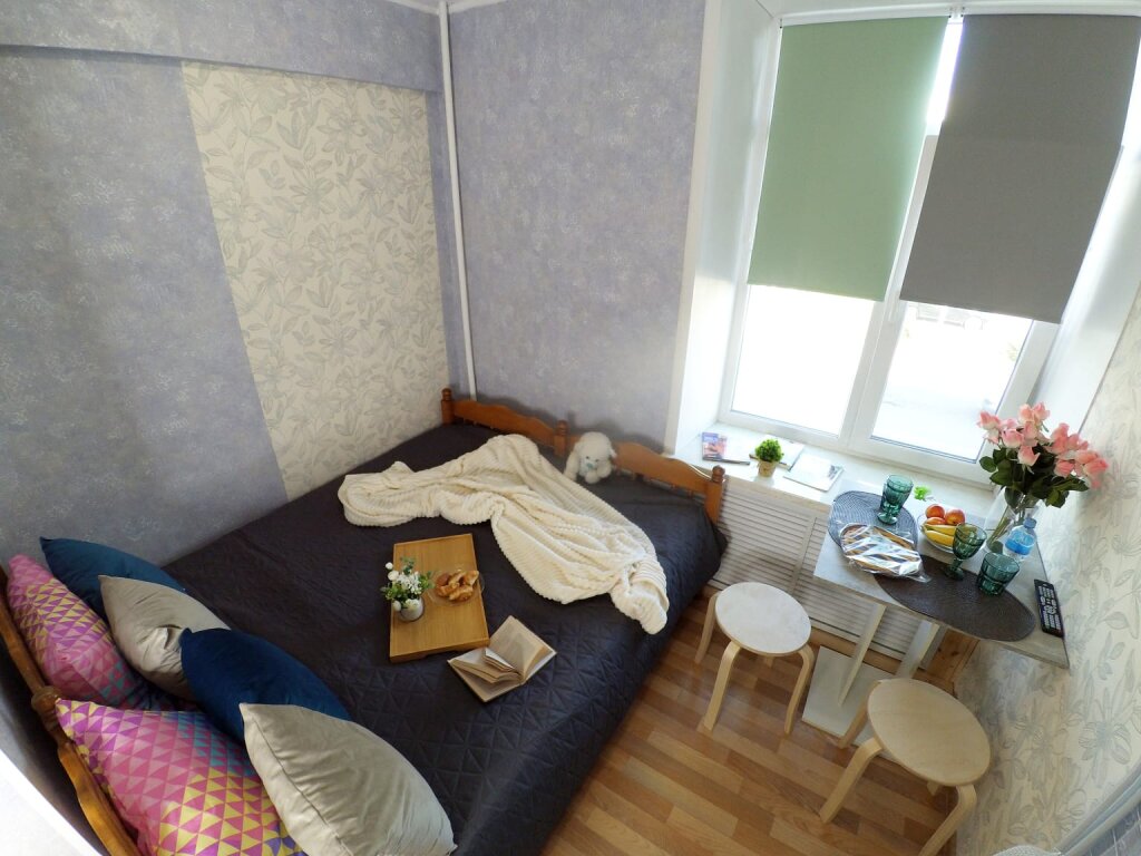 Klassisch Doppel Zimmer mit Blick Tat House na ulice Nursultana Nazarbaeva v centre goroda u stancii metro Apartments