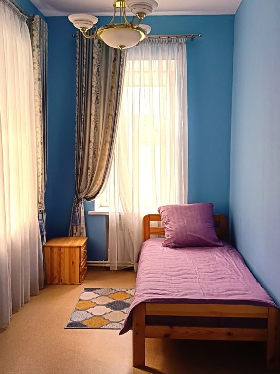 Economy Single room with city view Uyut Ot Uk Atmosfera Hostel