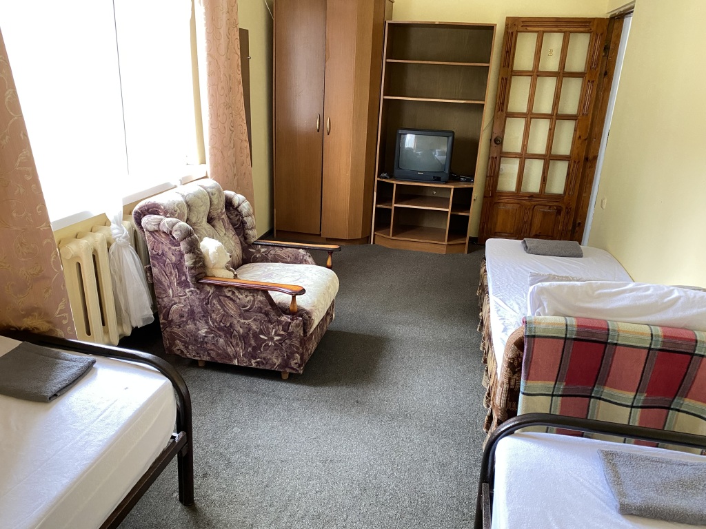 Гостевой дом Komfort Plyus Guest House в Геленджик, Берег Геленджика.  Забронировать Komfort Plyus Guest House