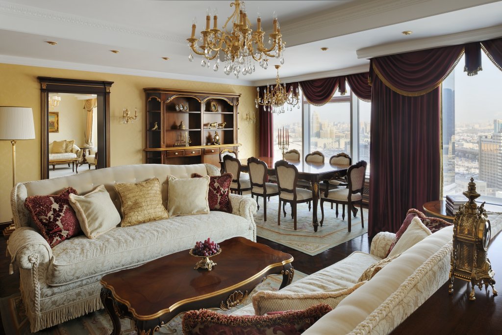Двухместный люкс Royal с красивым видом из окна SAAD Hotel Astana