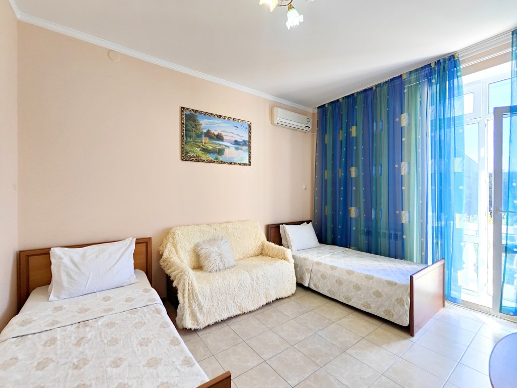 Superior Double room with balcony Arina Guest House