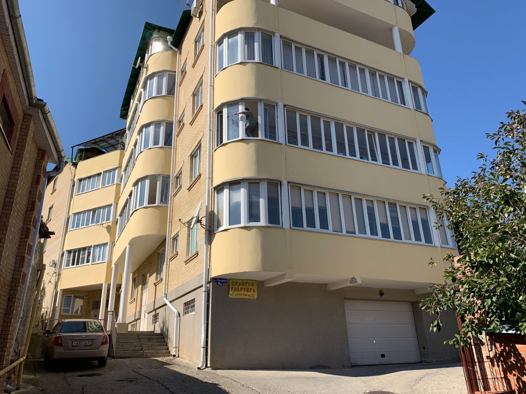 Apartment mit Blick Na Gagarina 8 Apartments