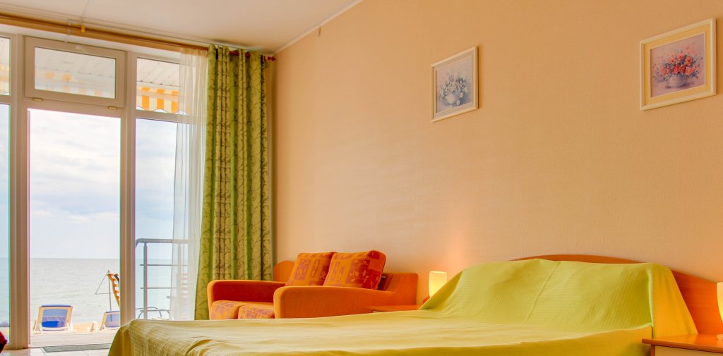 Superior Dreier Zimmer mit Meerblick Hizhina Robinzona Hotel