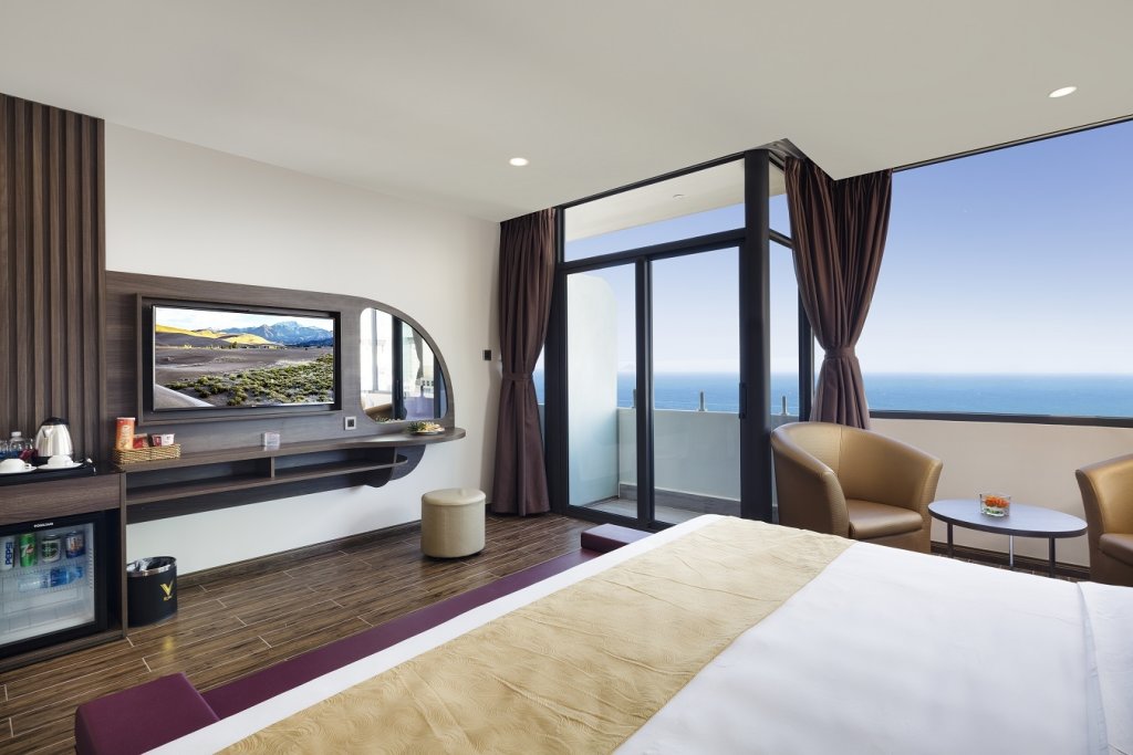 Deluxe Doppel Zimmer mit Meerblick V Hotel Nha Trang