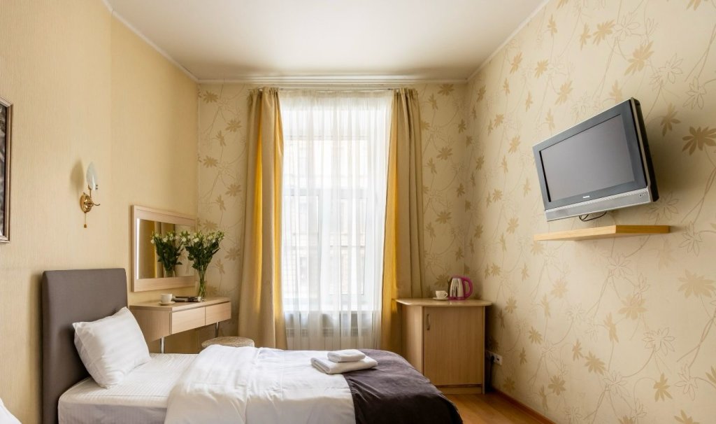 Standard Einzel Zimmer Hotel Nomera Na Ploschadi Vosstaniya