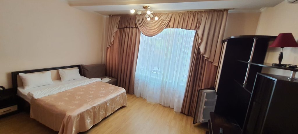 Camera tripla Superior con vista Primor'e Guest house