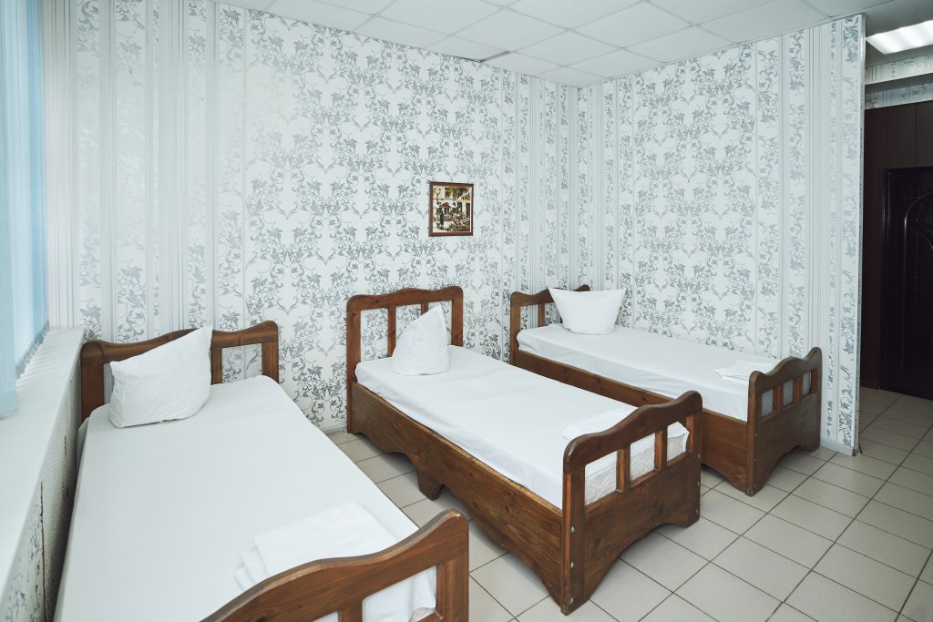 Habitación triple Económica Apart-hotel Astrakhan