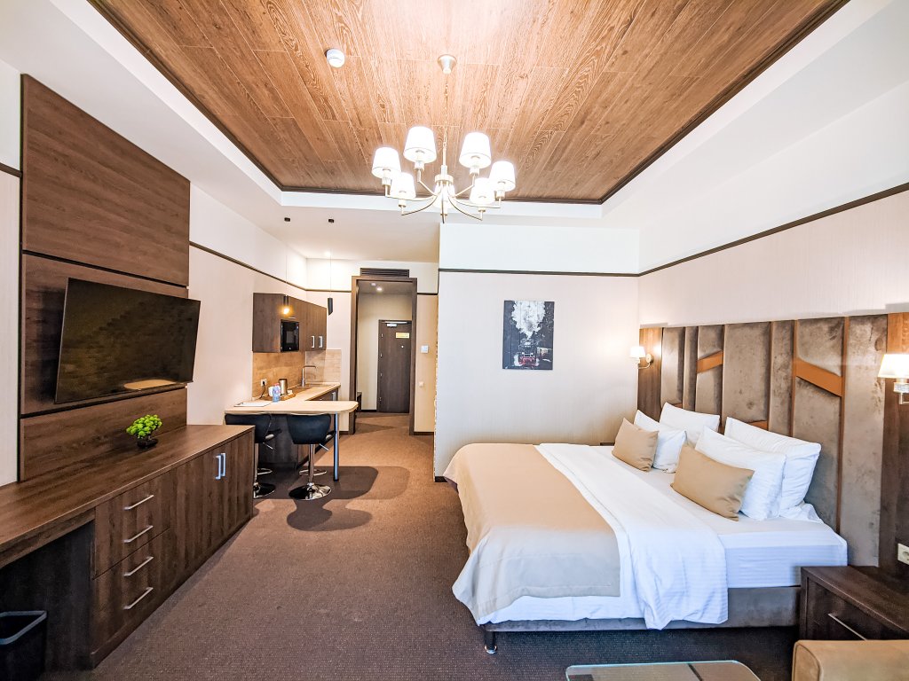 Triple Suite with balcony VERTEX SPA hotel