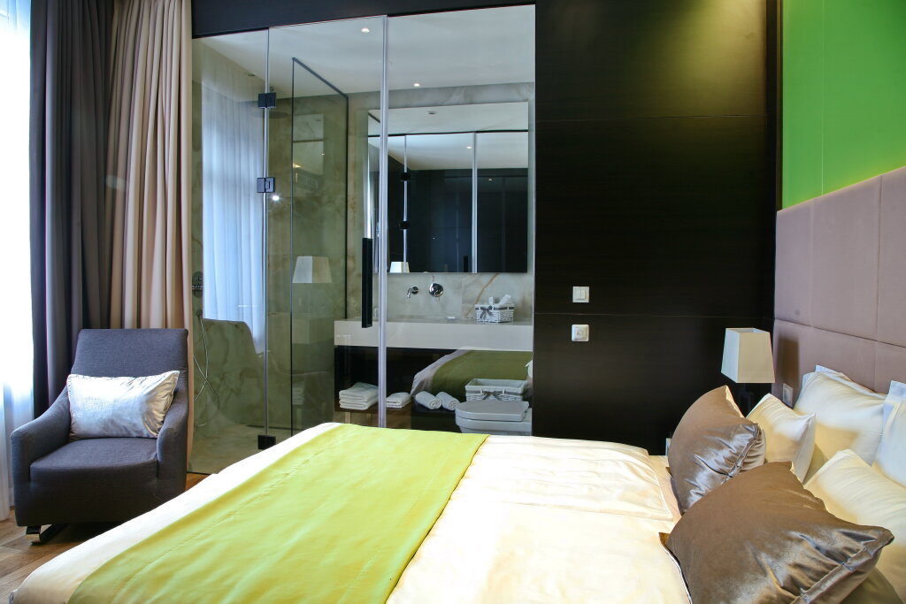 Superior Zimmer Maccani Luxury Suites Apartments