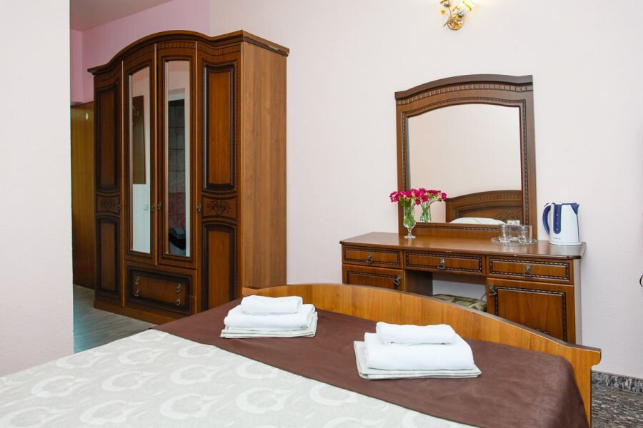 Номер Standard с балконом и с красивым видом из окна Курортный отель Кавказ