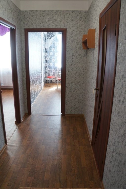 Apartment Na Prospekte Oktyabrskoy Revolyutsii Apartment