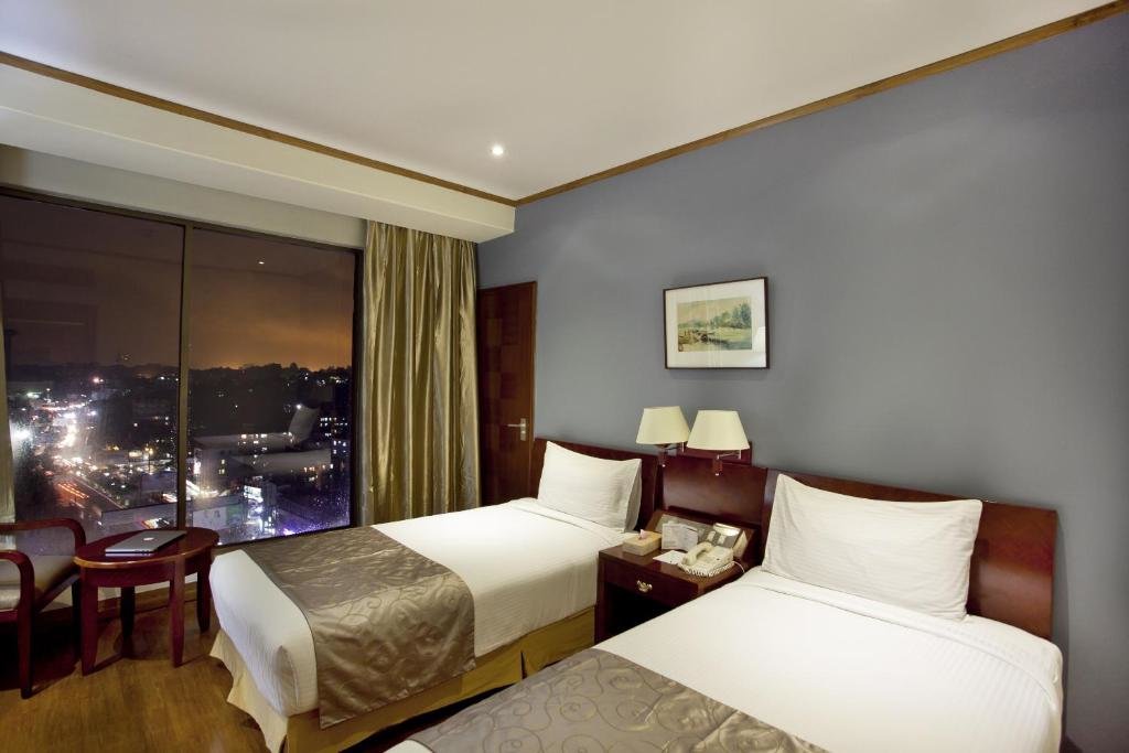 Executive Double room with view The Peninsula Chittagong Limited