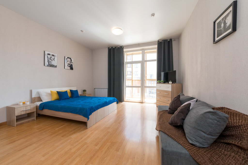 Standard double famille chambre avec balcon Apartamentyi RentHouse Na Belinskogo 30