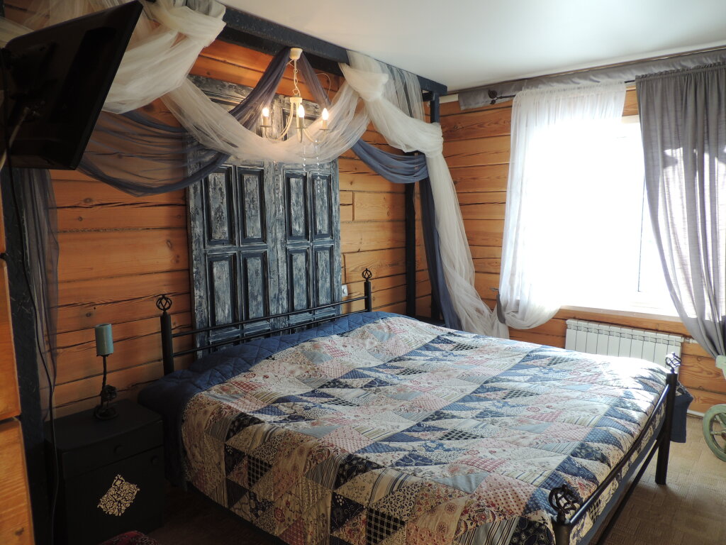 Classic Family room with balcony and with view Yakovka Chalet