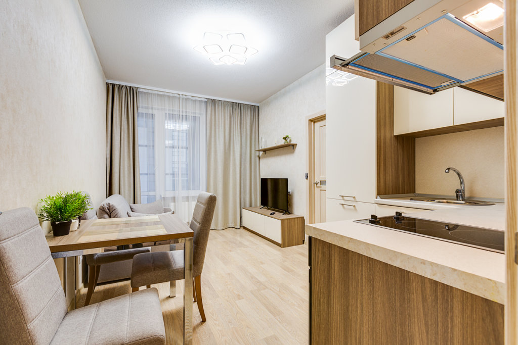 Superior Apartment 2 Schlafzimmer mit Balkon Salyut-11 Flat