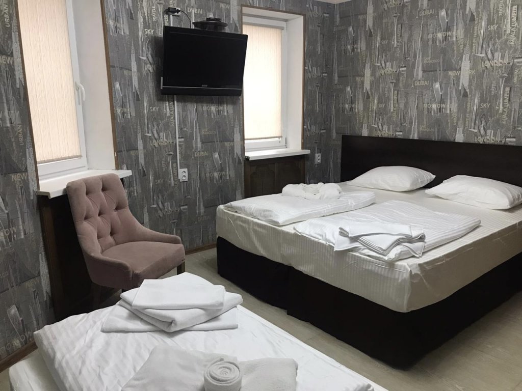 Трёхместный номер Economy 1001 ночь HOSTEL