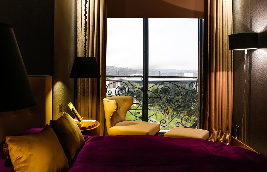Люкс Deluxe с красивым видом из окна Отель Almira Thermal Spa & Convention Center