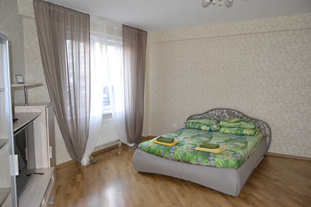 Apartamento 3 habitaciones con balcón y con vista Velikiy King Hotel and Apartments