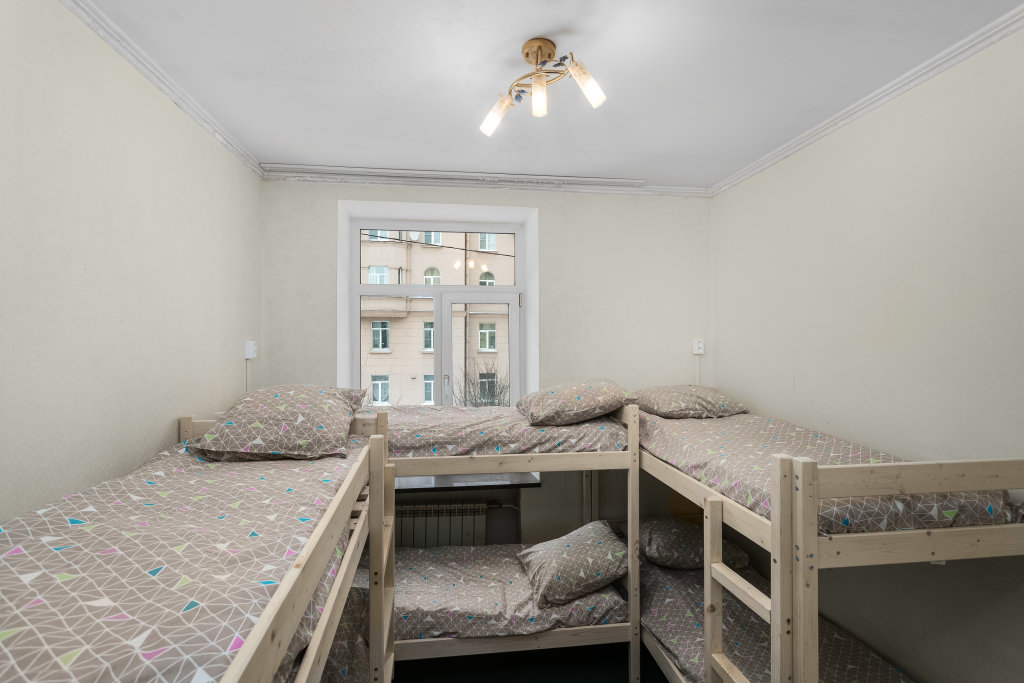 Кровать в общем номере (женский номер) Хостел На Таллинской