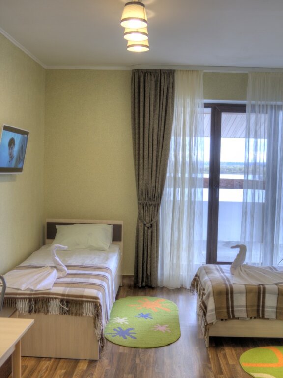 Standard Double room with balcony and beachfront Medeo