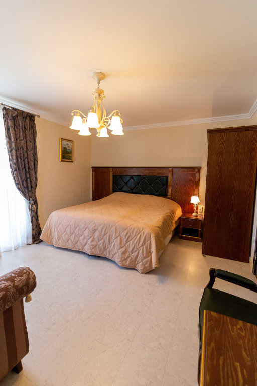 Standard Dreier Zimmer mit Blick Arkhar Guest House