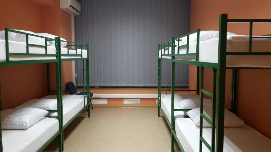Lit en dortoir (dortoir masculin) Hostel Na Butlerova