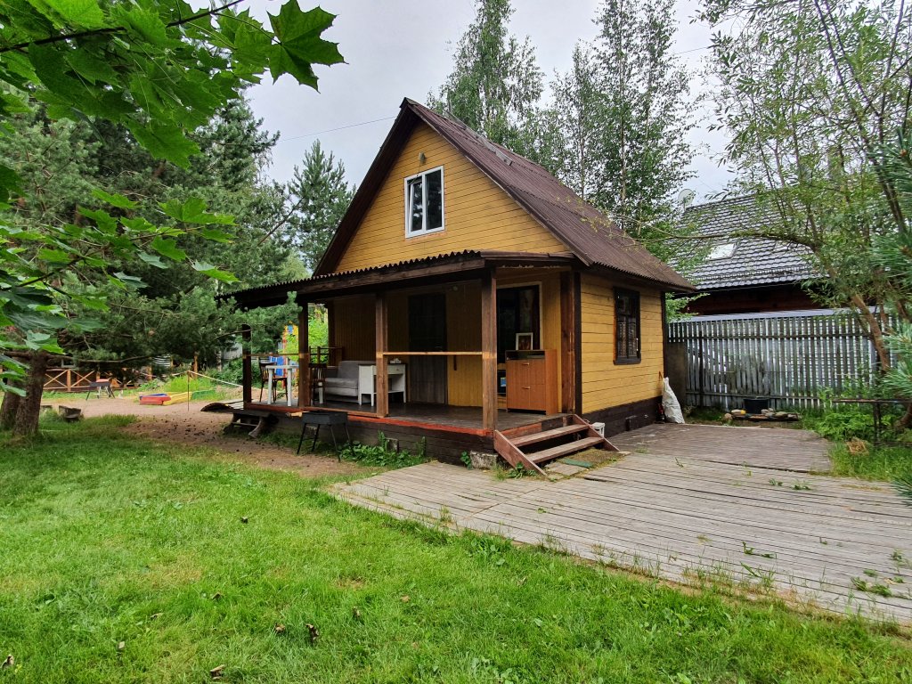 Cottage Tarhovka Guest house