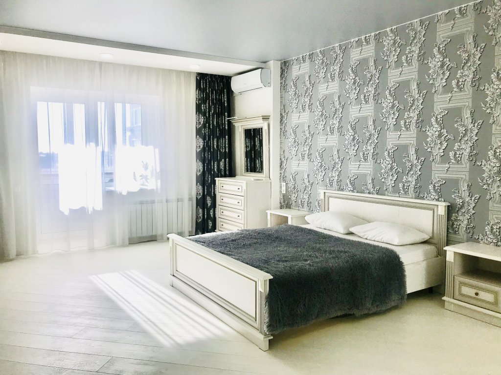 Suite Inhouse Klassa Premium Zemlyachki 58 Apartments