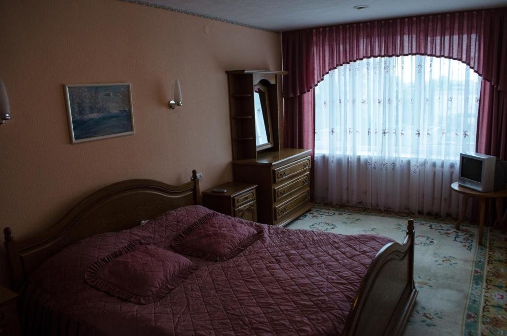 Двухместный люкс с 2 комнатами Гостиница Рижская